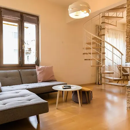 Apartament Designer Maisonette With Location By Flat Mаnager
