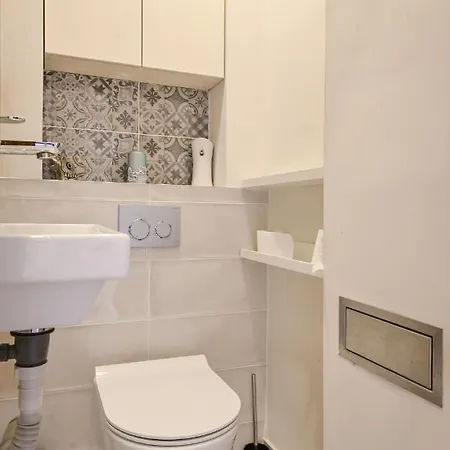 Designer Maisonette With Location By Flat Mаnager * Sofie