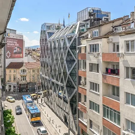 Designer Maisonette With Location By Flat Mаnager Апартаменты